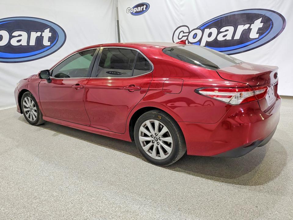 2019 Toyota Camry le