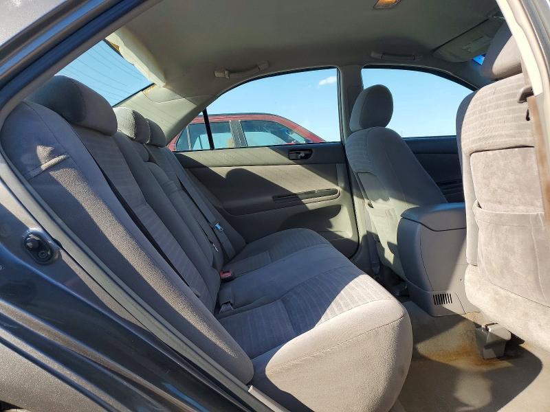 2006 Toyota Camry le