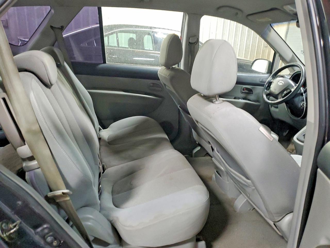 2007 KIA Rondo lx