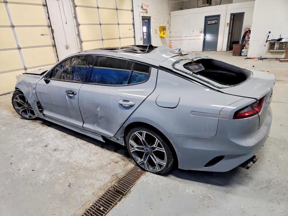 2019 KIA Stinger GT2