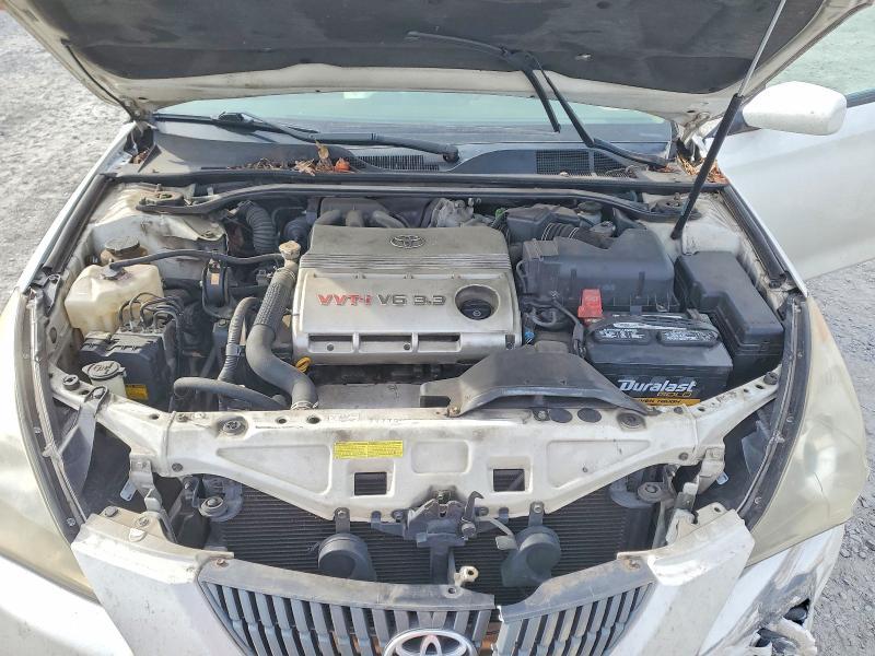 2005 Toyota Camry Solara sle V6