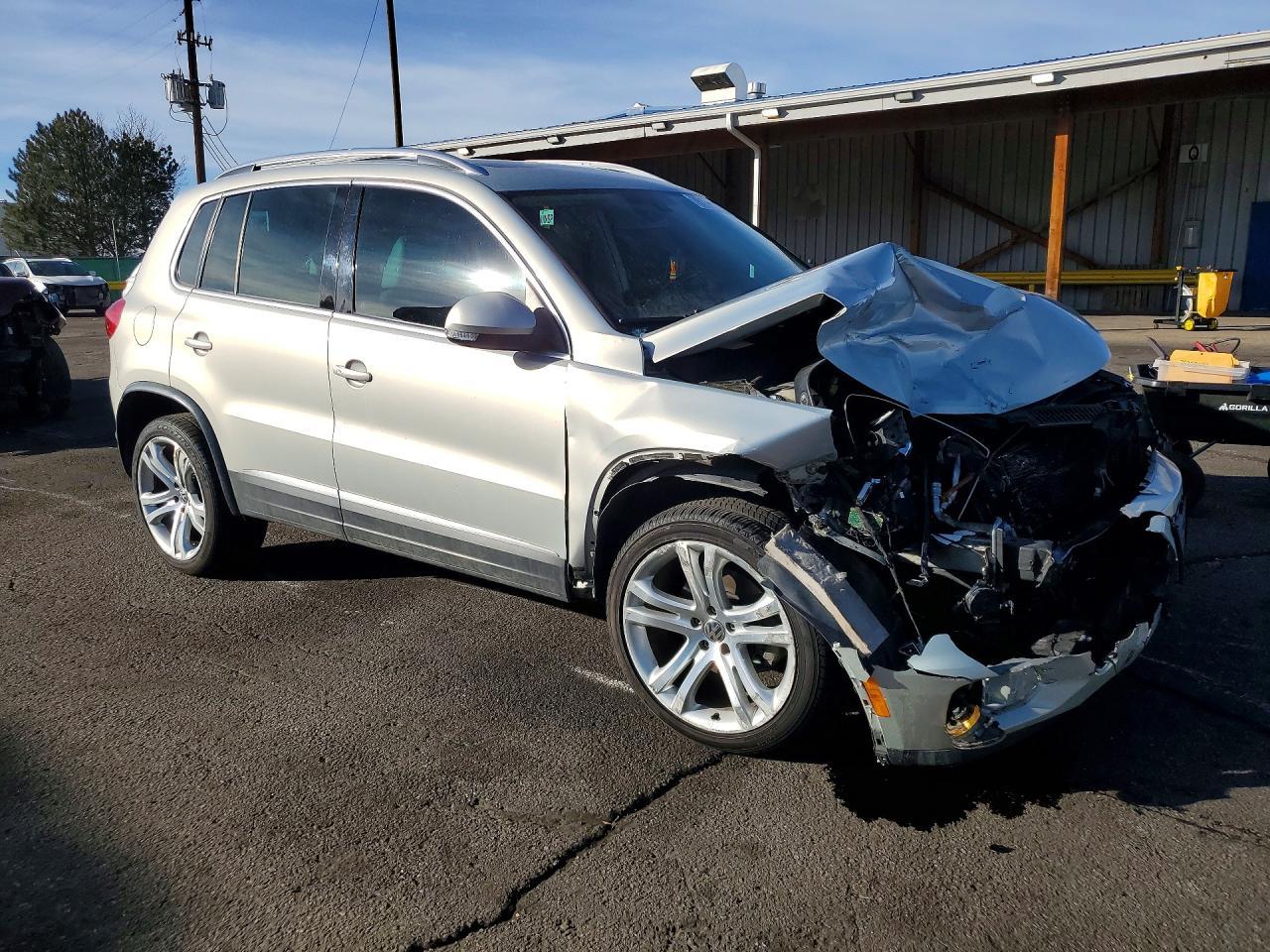 2013 Volkswagen Tiguan s