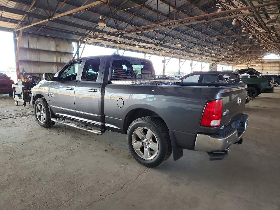 2017 Dodge Ram 1500 slt