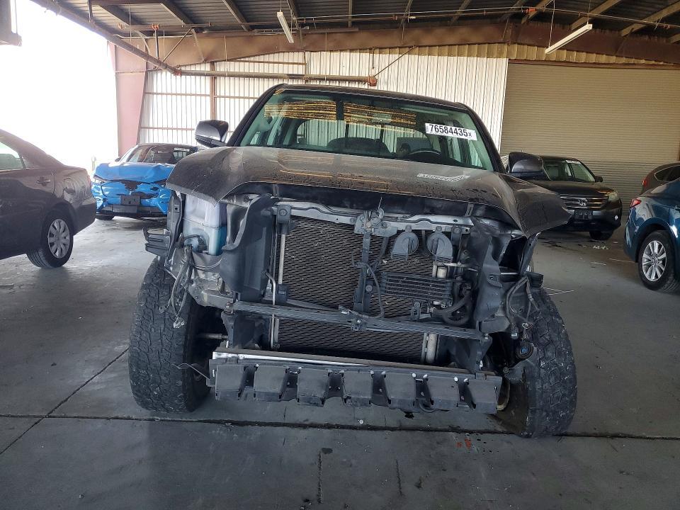 2017 Toyota Tacoma Double cab