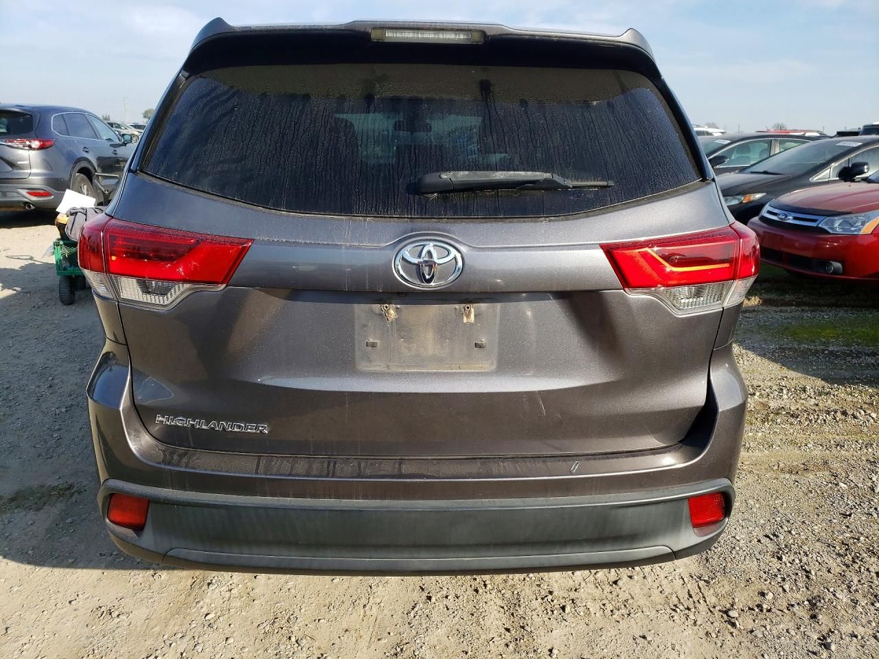2017 Toyota Highlander le