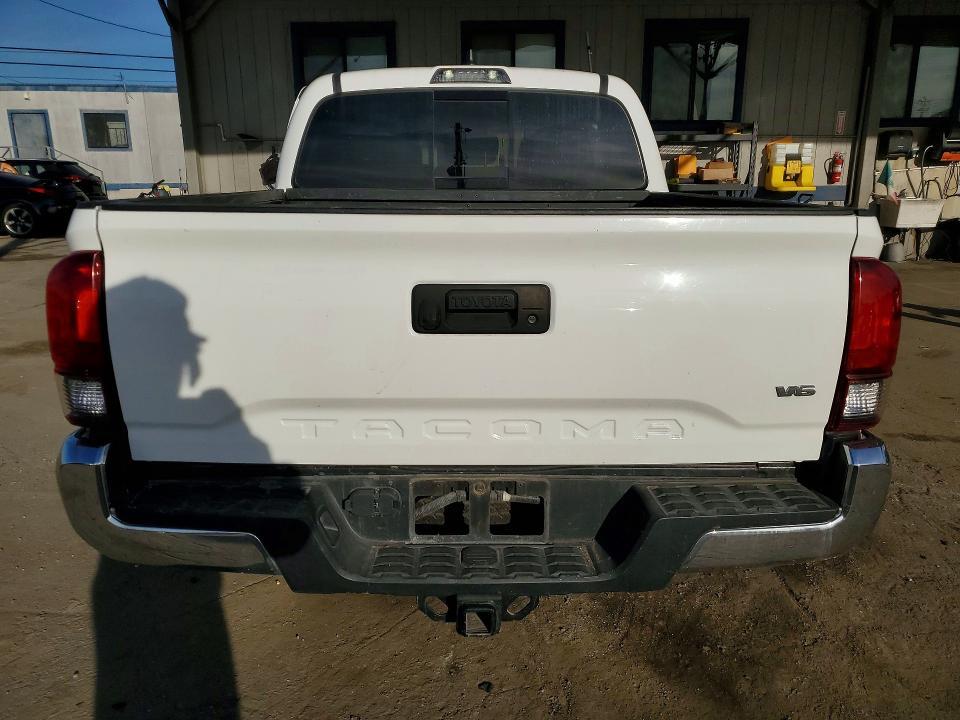 2022 Toyota Tacoma SR5 V6