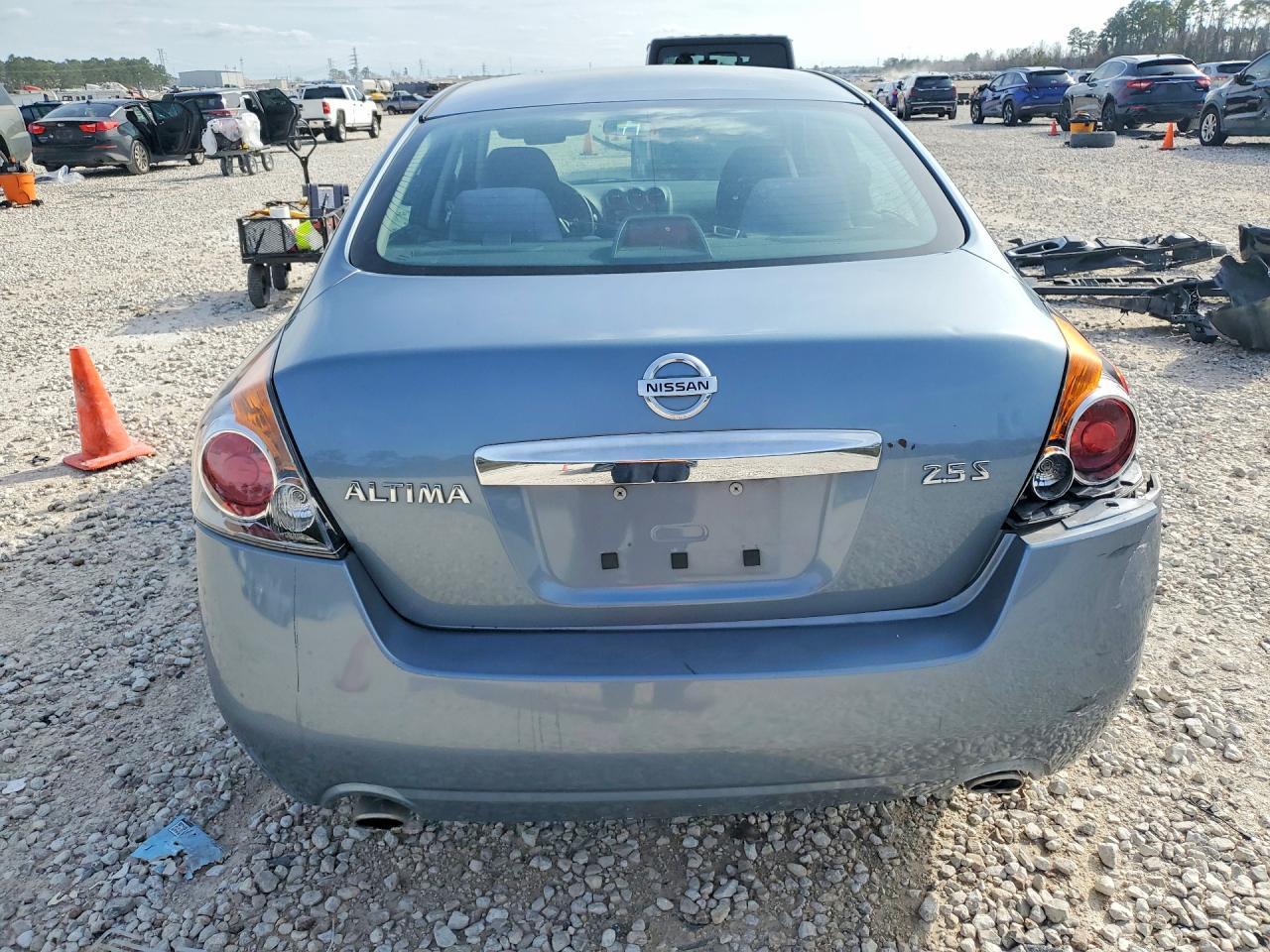 2011 Nissan Altima Base