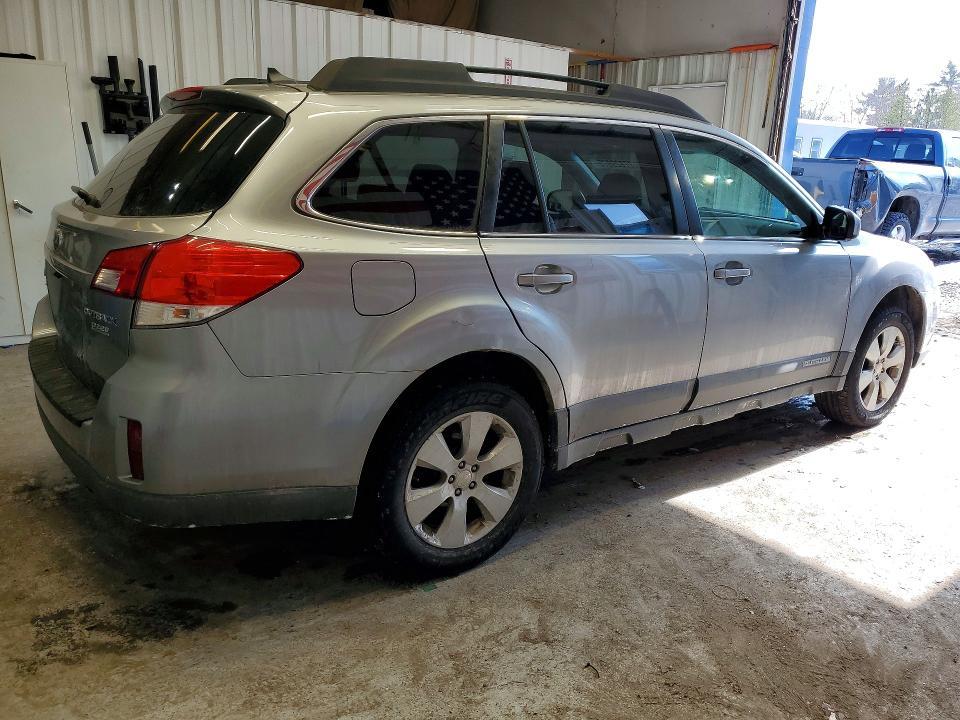2011 Subaru Outback 2.5i Limited