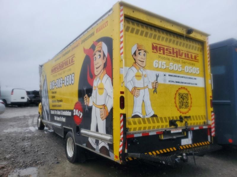 2022 Ford E350 BOX Truck