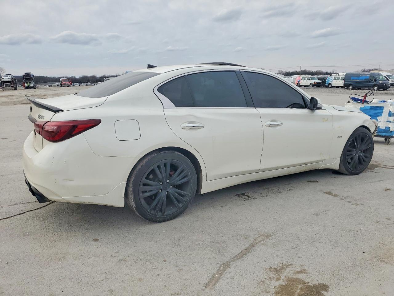 2018 Infiniti Q50 Luxe