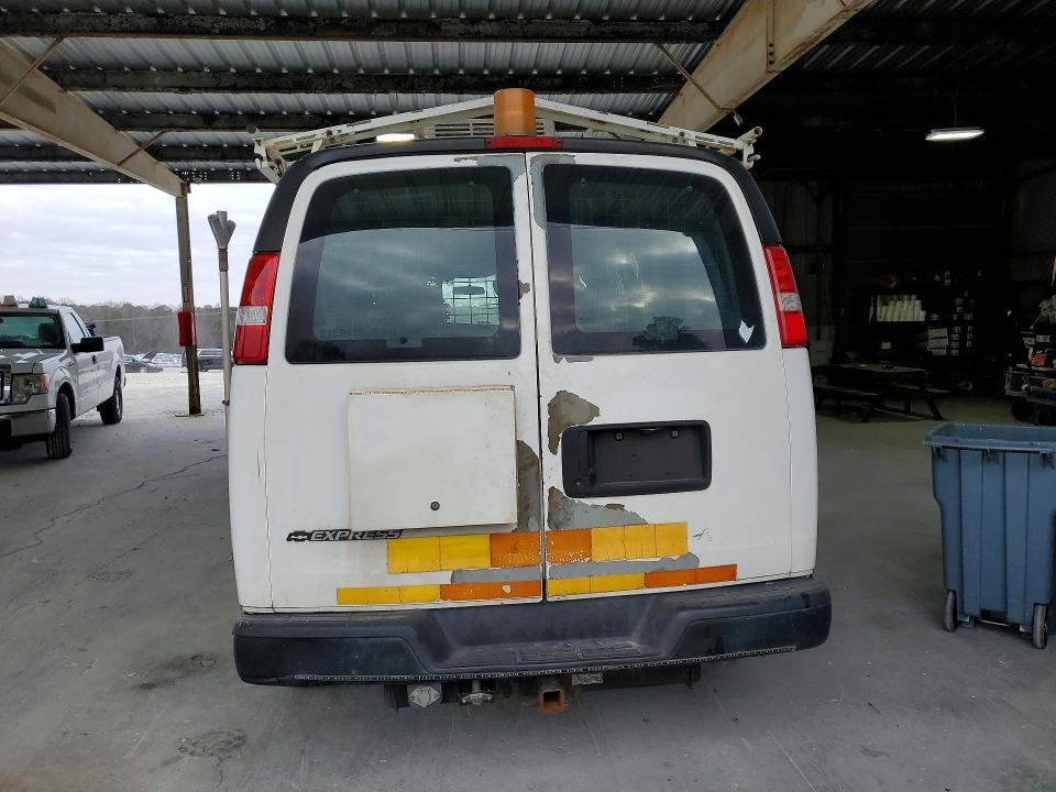 2008 Chevrolet Express 3500 Utility / Service Van