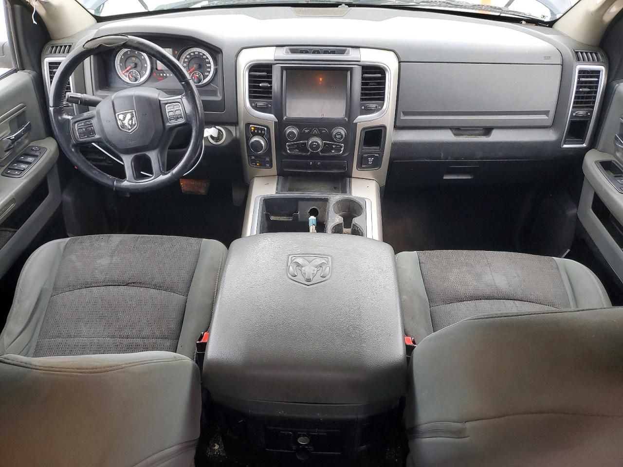 2014 Dodge Ram 1500 slt