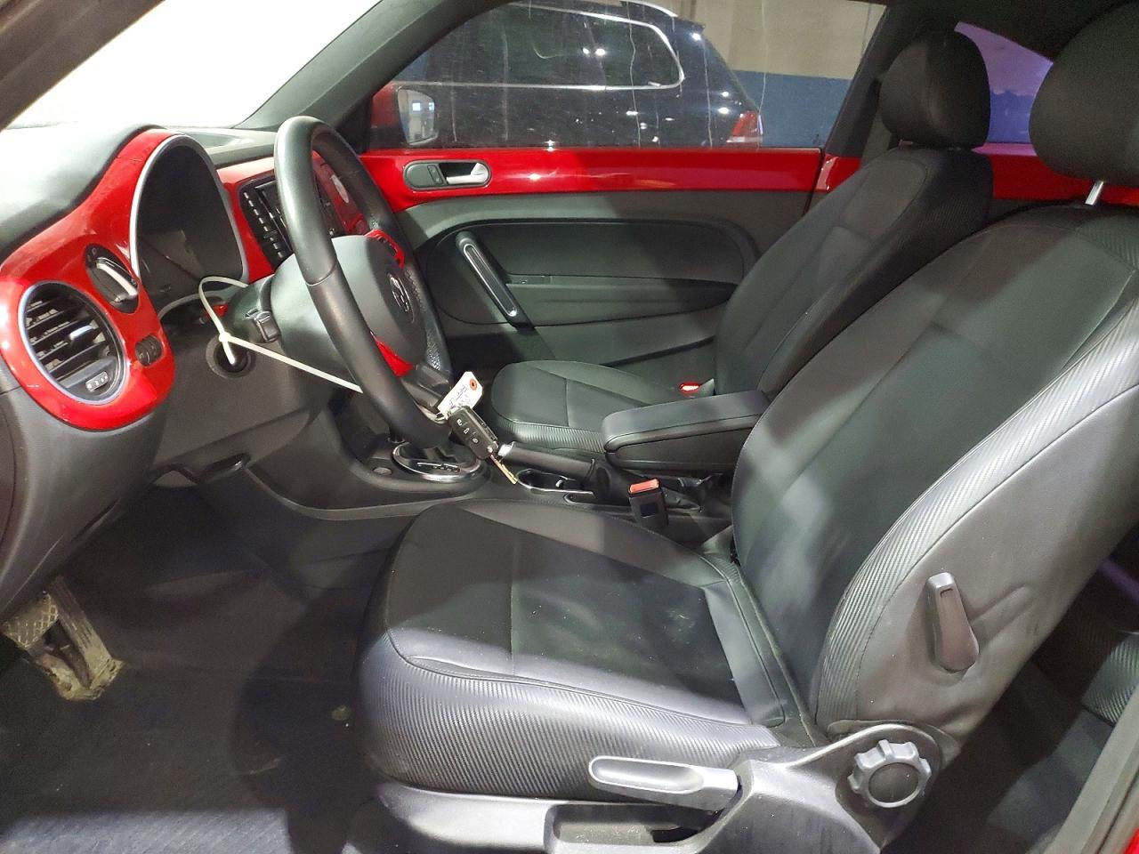 2012 Volkswagen Beetle
