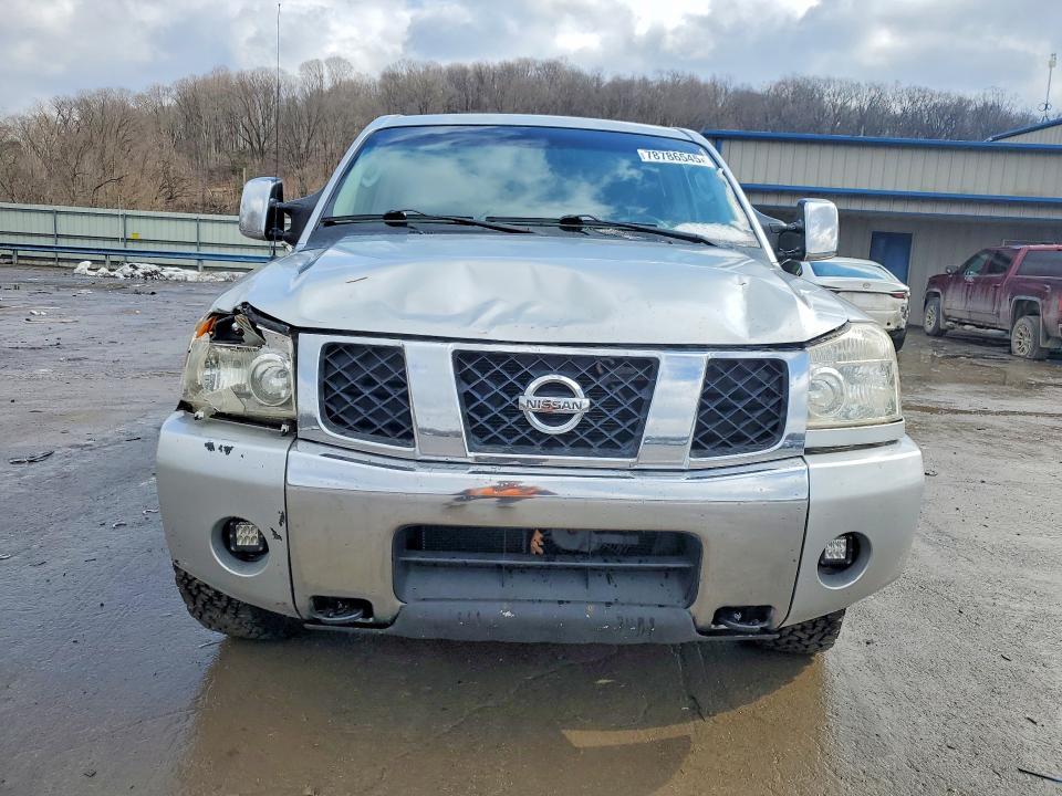 2005 Nissan Titan XE