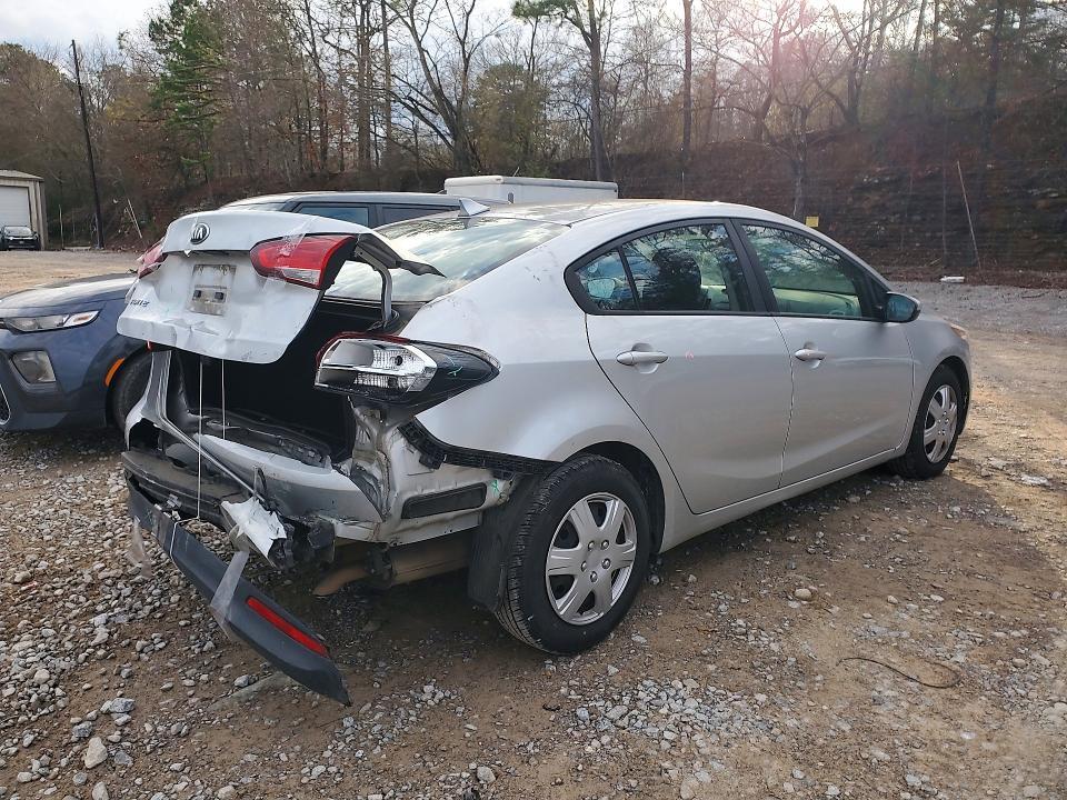 2017 KIA Forte lx