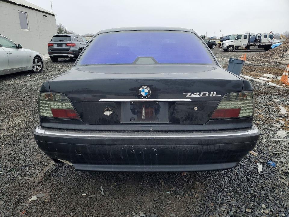 2000 BMW 740 il