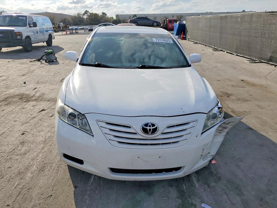 2008 Toyota Camry le