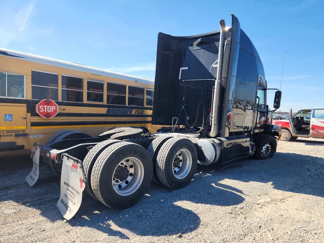 2020 Mack Anthem Semi Truck