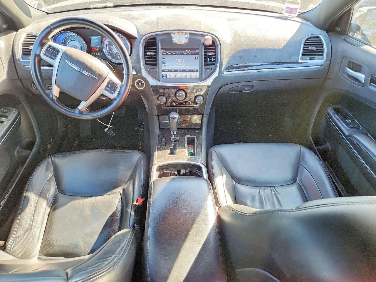 2011 Chrysler 300 Limited