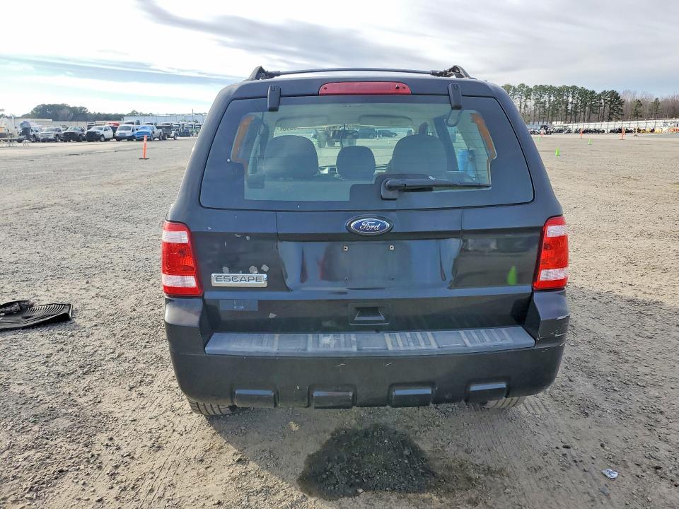 2010 Ford Escape xls