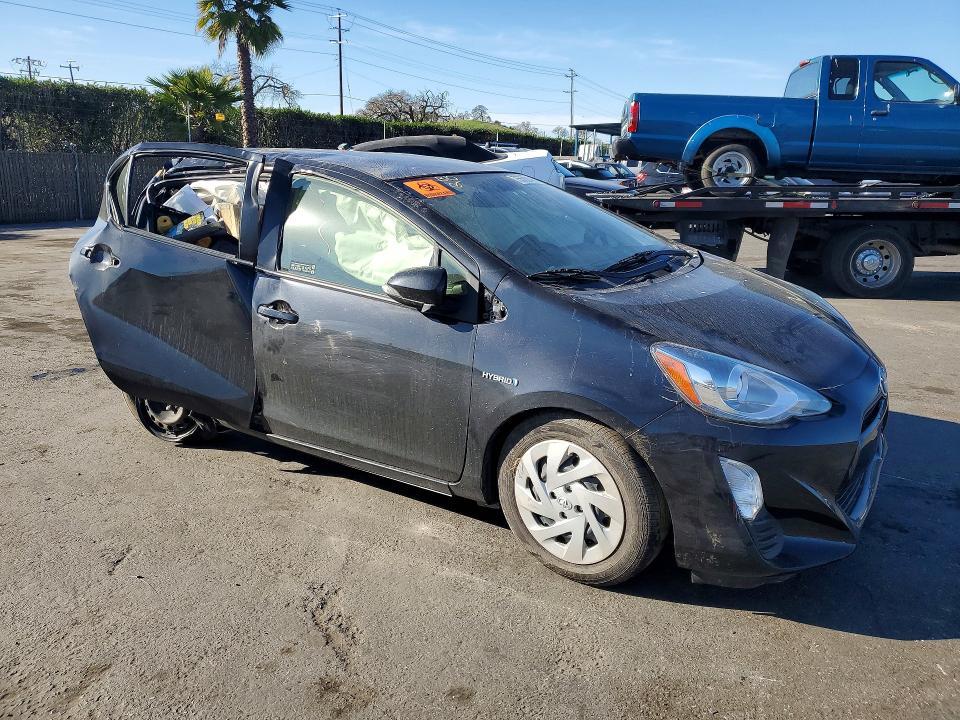 2016 Toyota Prius c