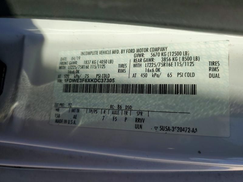 2019 Ford E350 BOX Truck