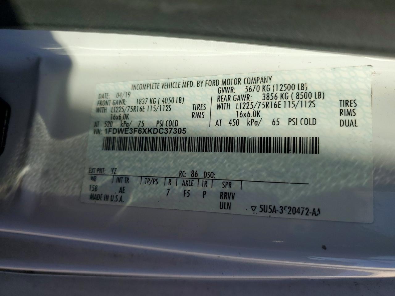 2019 Ford E350 BOX Truck