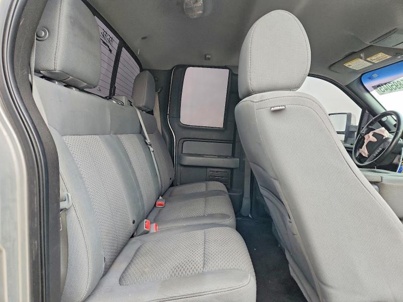 2013 Ford F150 Super cab