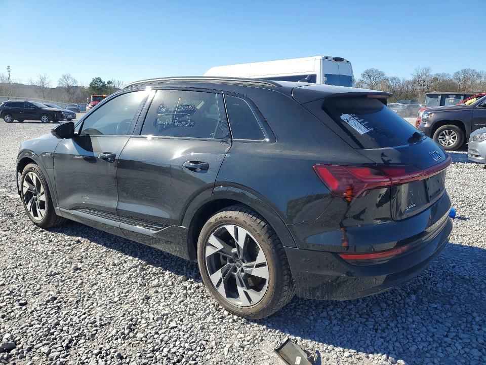 2021 Audi E-tron Premium