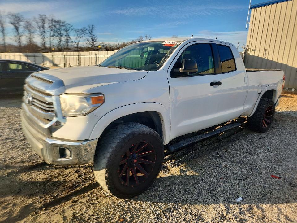 2017 Toyota Tundra Double cab sr