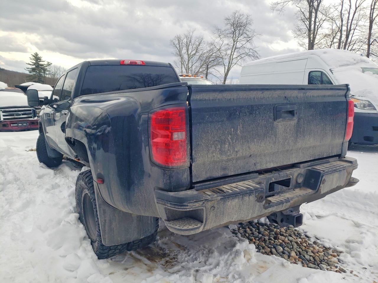 2015 GMC Sierra K3500 Denali