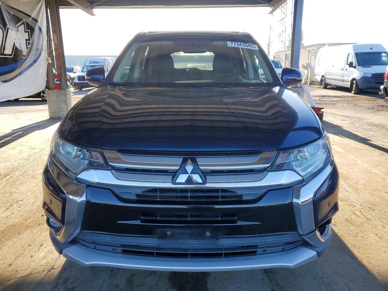 2016 Mitsubishi Outlander se