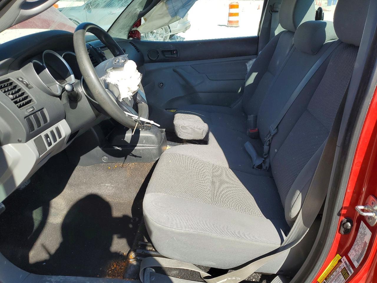 2013 Toyota Tacoma Base