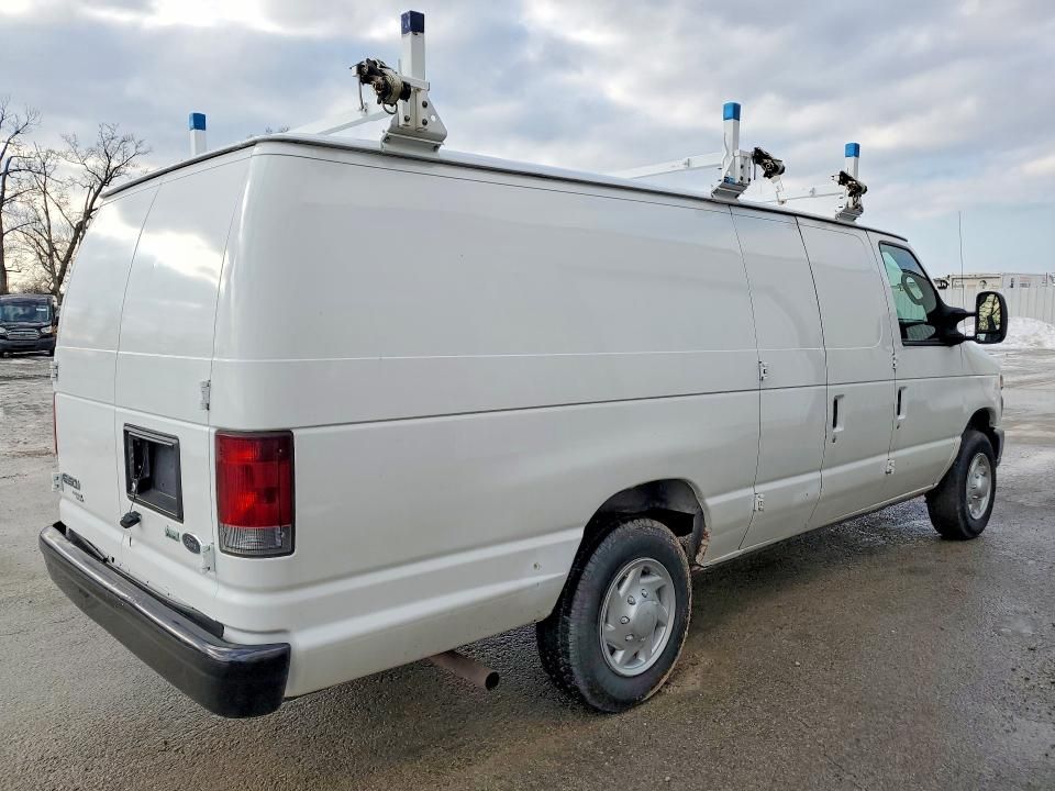 2013 Ford Econoline E150 van