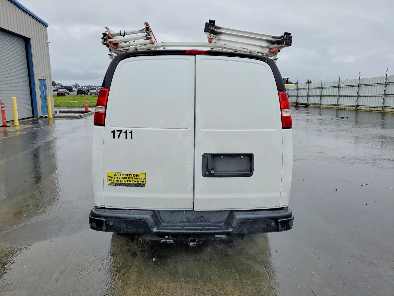 2022 Chevrolet Express G2500