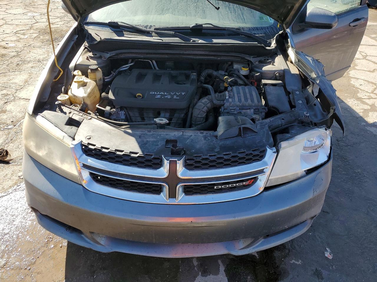 2013 Dodge Avenger sxt
