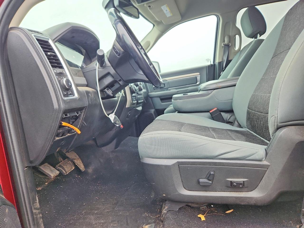 2019 Dodge Ram 1500 Classic slt