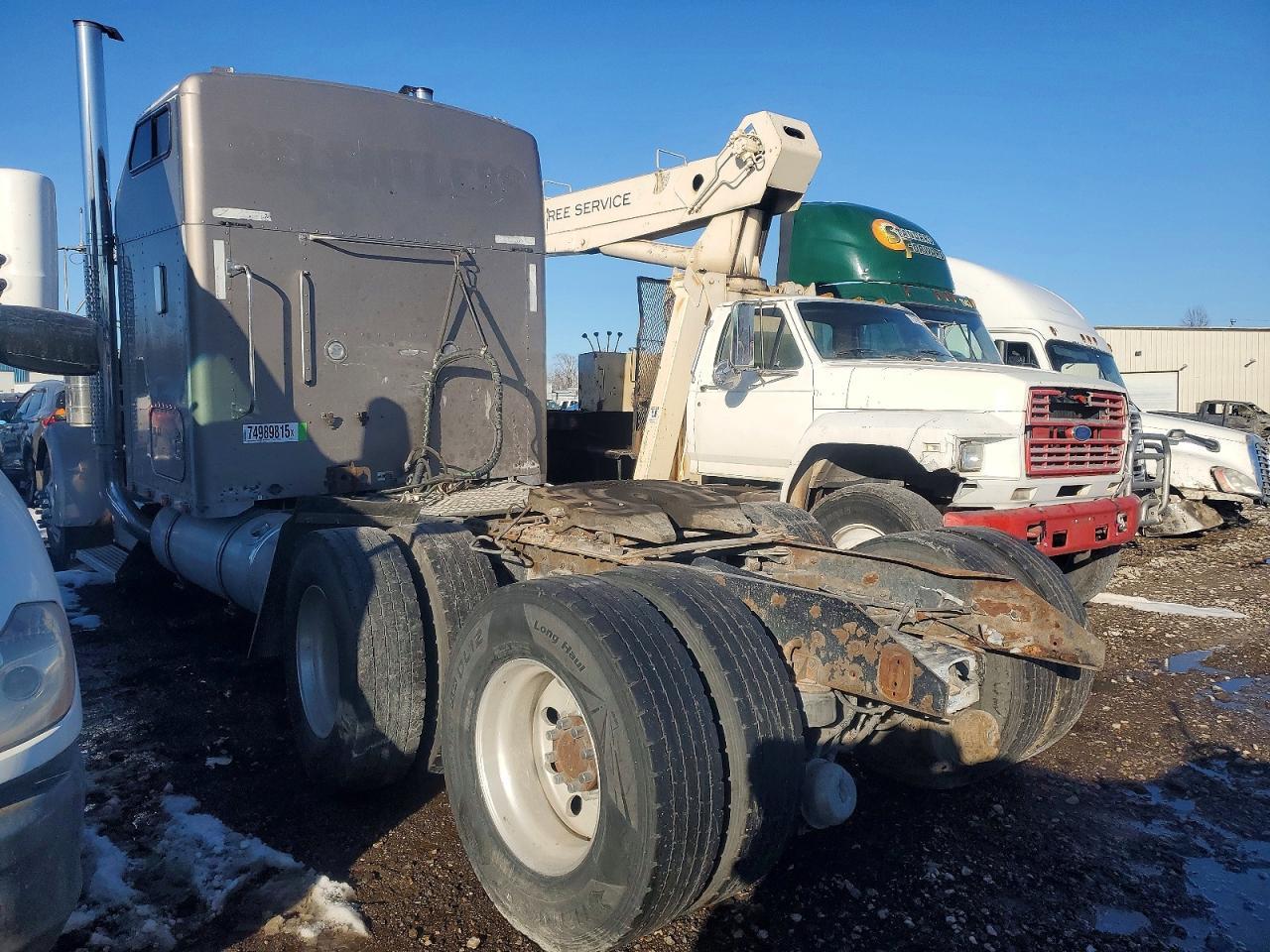 1999 Kenworth W900 Semi Truck