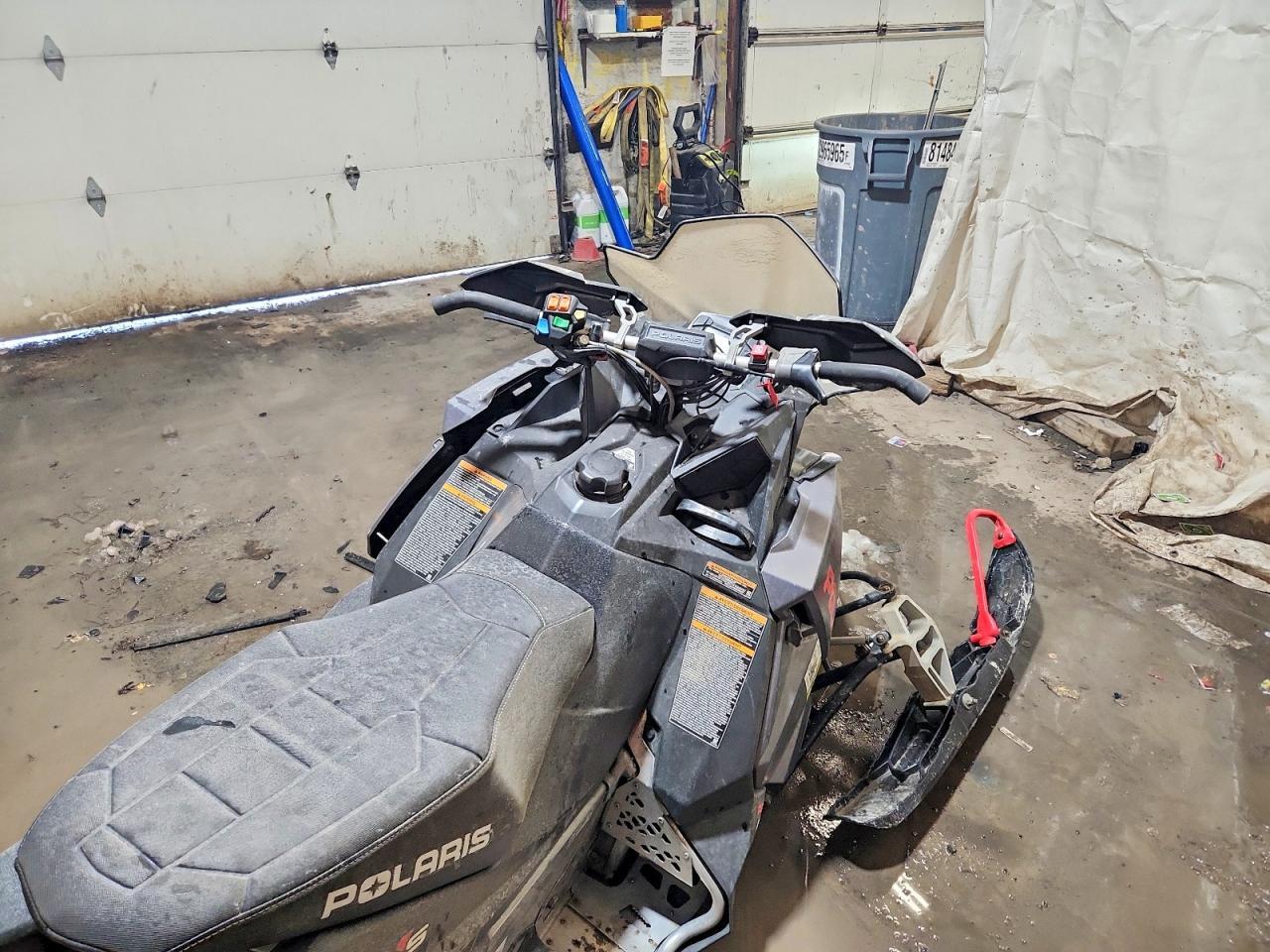 2015 Polaris 600 Switch