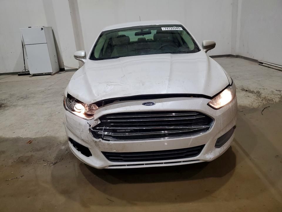 2013 Ford Fusion se