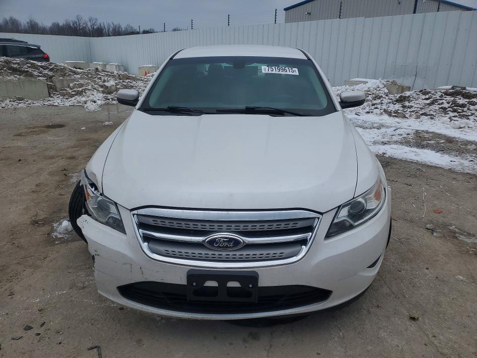 2011 Ford Taurus sel