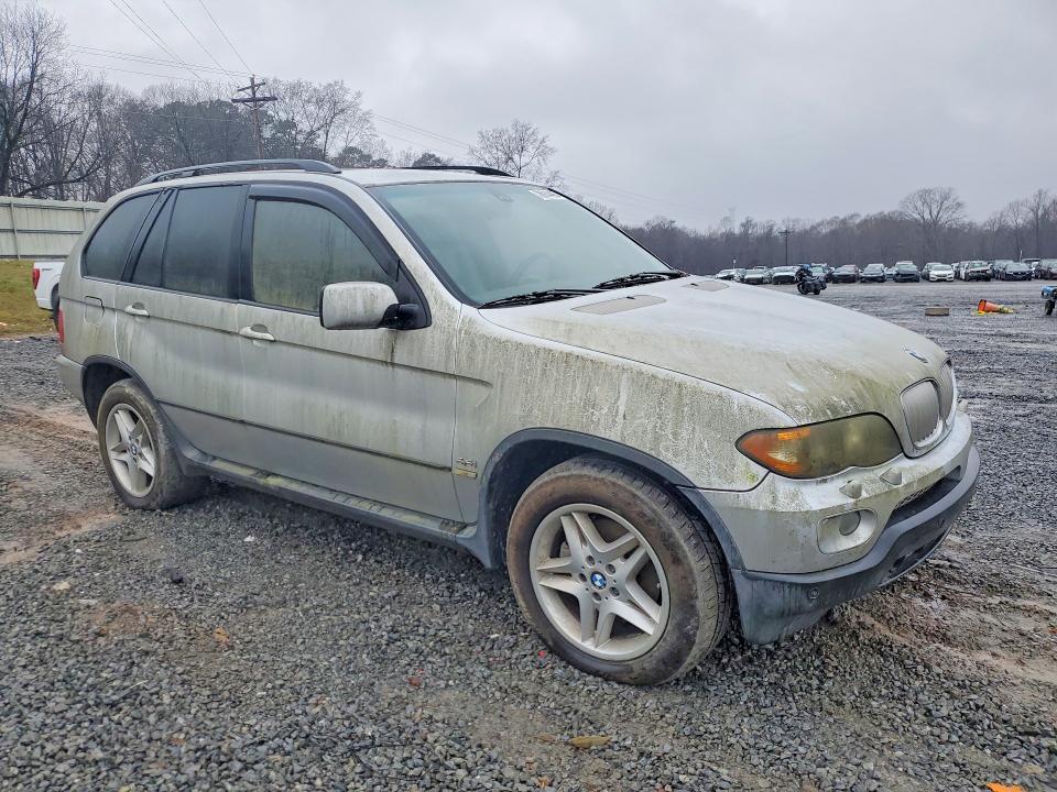 2004 BMW X5 4.4i