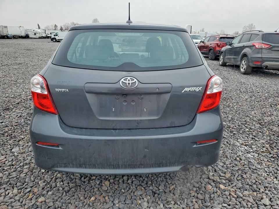 2009 Toyota Matrix Base