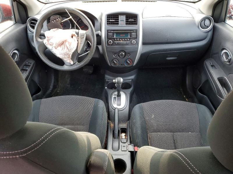 2016 Nissan Versa s