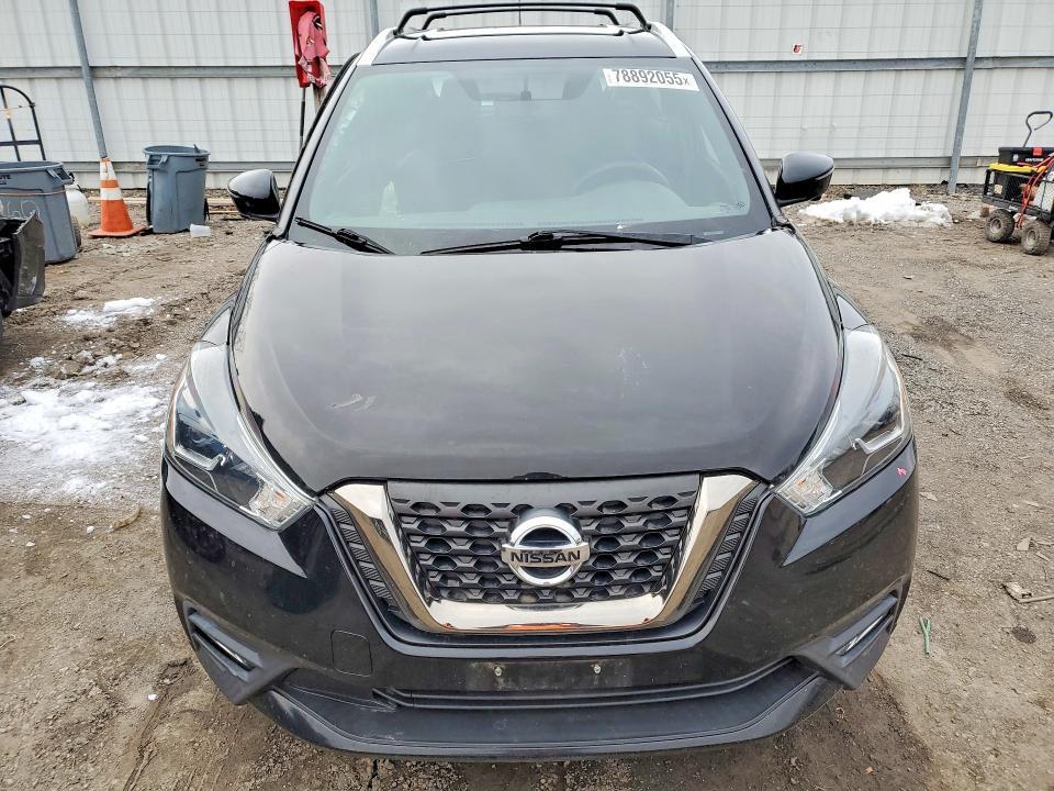 2019 Nissan Kicks sr