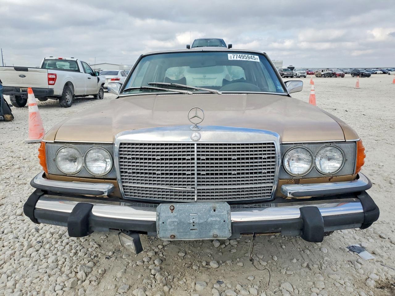 1980 Mercedes-Benz Unknown