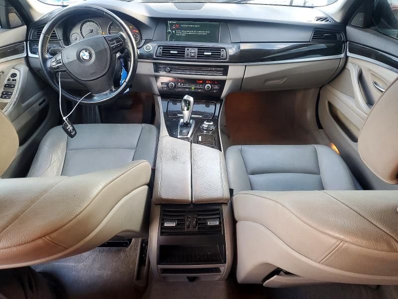 2011 BMW 528 i