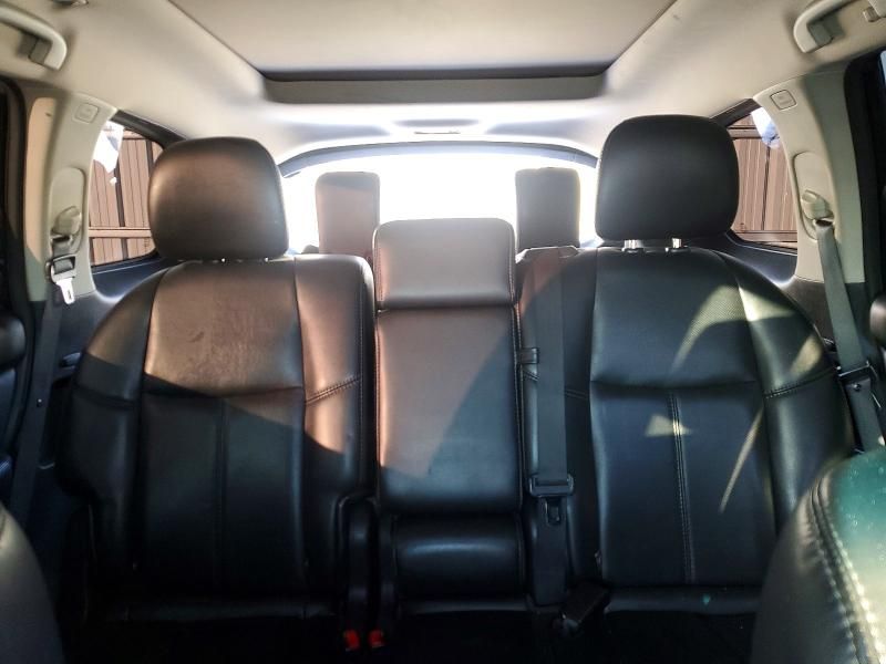 2016 Nissan Pathfinder s