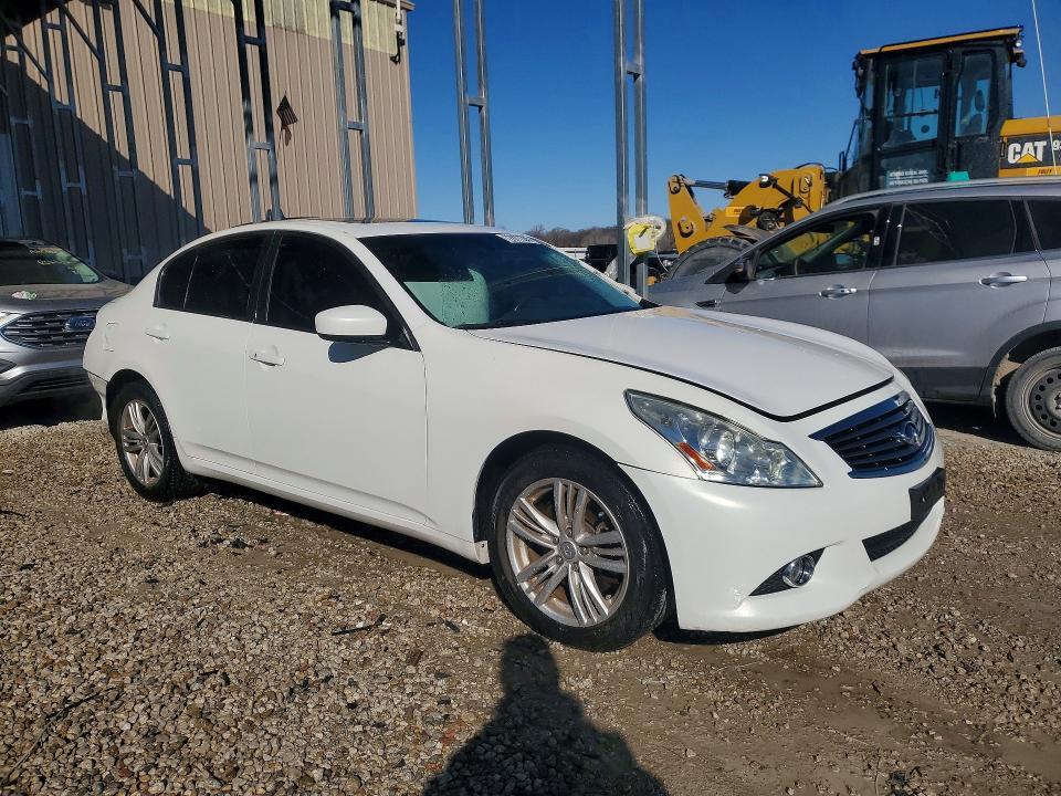 2013 Infiniti G37