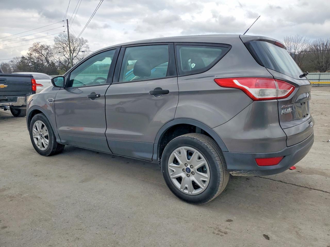 2013 Ford Escape s